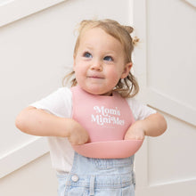 Load image into Gallery viewer, Bella Tunno - Moms Mini Me Wonder Bib: Pink