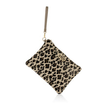 Load image into Gallery viewer, Itzy Ritzy - Boss Changing Clutch™: Leopard