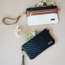 Load image into Gallery viewer, Itzy Ritzy -Jetsetter Boss Pouch™ Wallet
