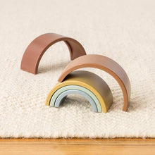 Load image into Gallery viewer, Itzy Ritzy -  Ritzy Rainbow

