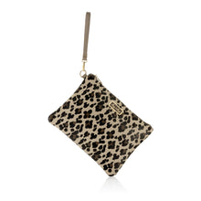Load image into Gallery viewer, Itzy Ritzy - Boss Changing Clutch™: Leopard

