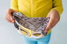 Load image into Gallery viewer, Splash Place Swim Goggles - All Star Swim Goggles
